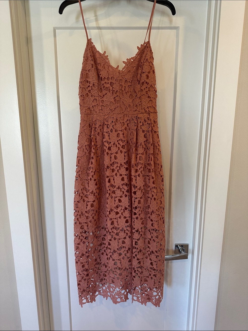 Astr Terracotta Lace Spaghetti-Strap Midi Dress